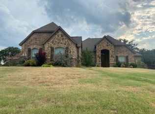 108 Mill Crossing Ln, Springtown, TX 76082