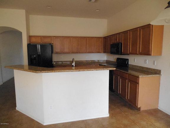 3rd image of 5605 W Glass Ln