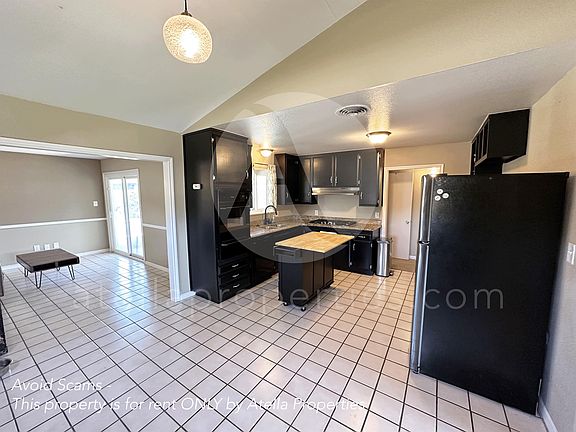 5th image of 1216 W Malone St