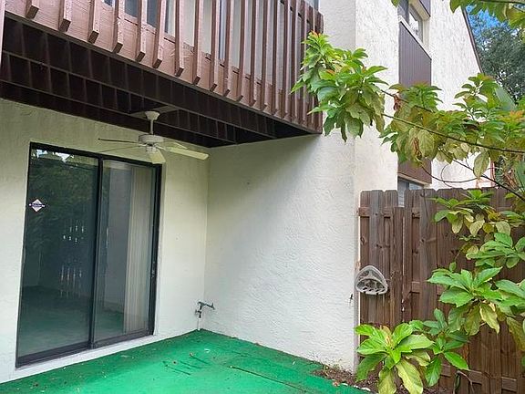 Front Porch right side