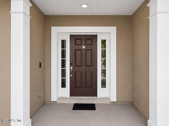 3rd image of 6280 AUTUMN BERRY Circle