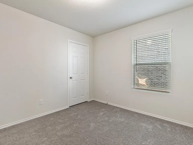 4509 Greenham Ln — Photo 18