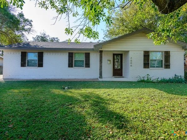 2606 Mears Dr, Gatesville, TX 76528