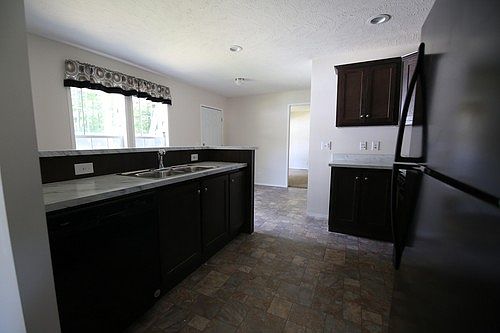 1st image of 13681 Pinewood Dr