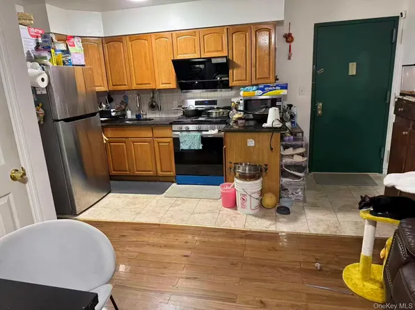 42-11 Parsons Boulevard #1B, Flushing, NY 11355