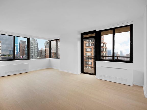 4th image of 124 W 60th St APT 28D