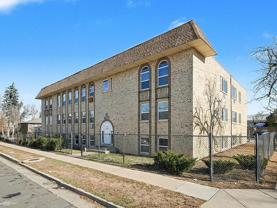 Building Photo 3