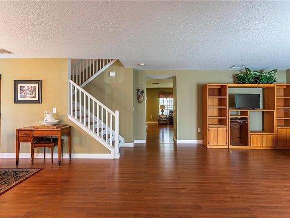 4th image of 14865 Sweet Acacia Dr