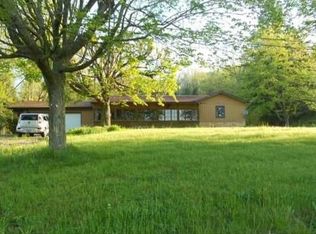 6170 Bellsville Pike, Columbus, IN 47201