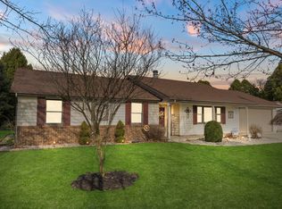 9925 Fritz Rd, Fort Wayne, IN 46818