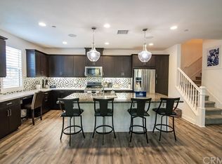 207 El Paseo, Lake Forest, CA 92610