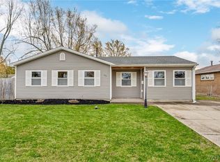 95 French Rd, Depew, NY 14043