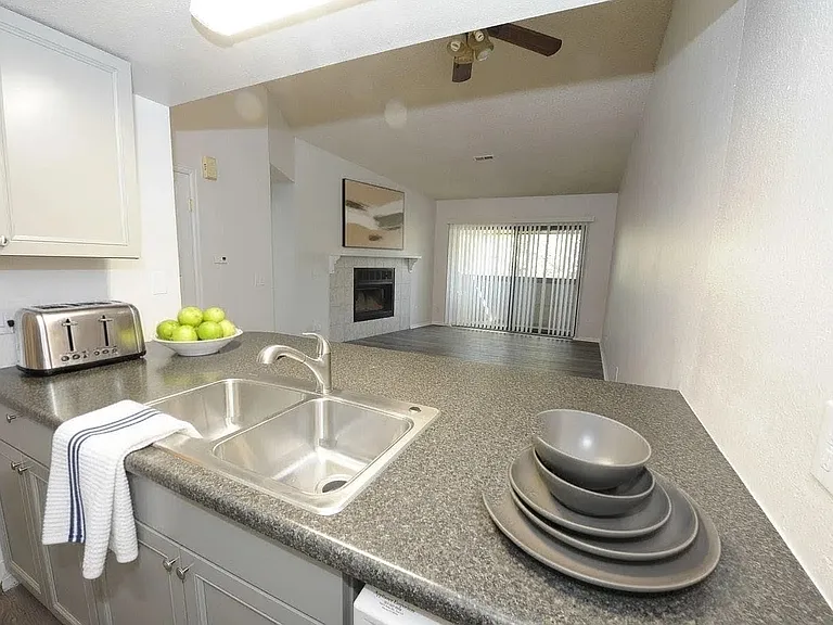 16153 E Alaska Pl #14 — Photo 5