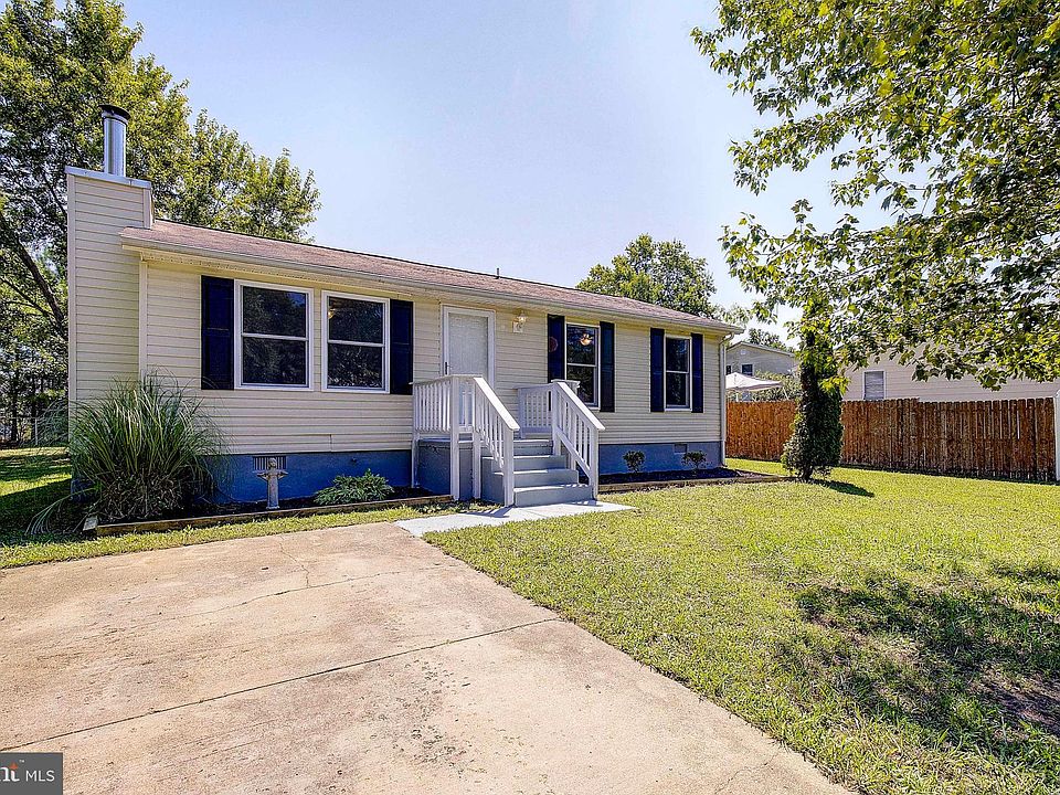 1st image of 22210 Knight Ct