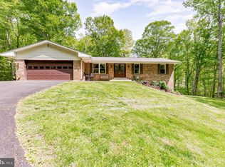 1641 Colonial Oak Ct, Huntingtown, MD 20639