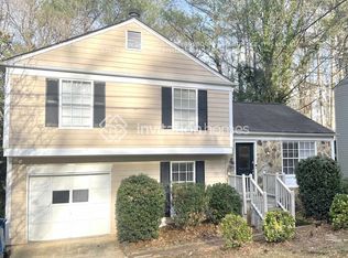 10495 Ash Rill Dr, Alpharetta, GA 30022