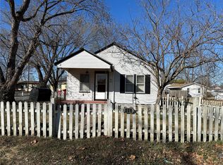 405 W 5th St, Cahokia, IL 62206