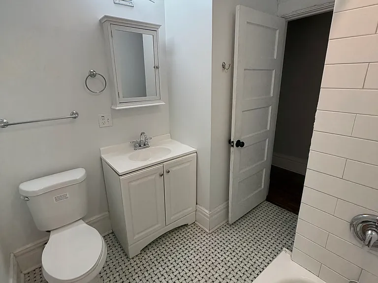 5920 McPherson Ave #1 — Photo 3