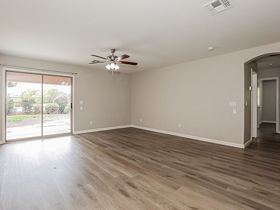 3rd image of 21063 E Sonoqui Dr