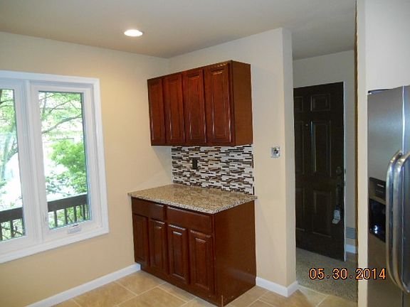 3rd image of 5547 Doral Dr