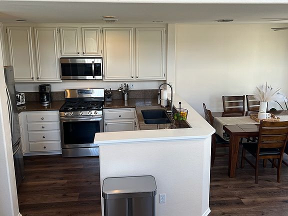 5th image of 1292 El Mercado Way Unit D