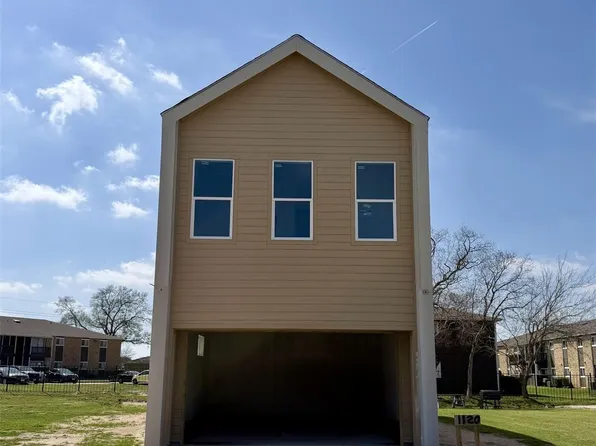 1120 Miller, Sealy, TX 77474