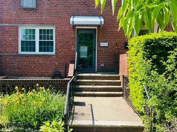 15022 58th Ave, Flushing, NY 11355