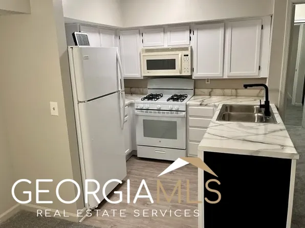 565 Cobblestone Trl, Avondale Estates, GA 30002