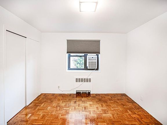 5th image of 208 Anderson St APT S2f