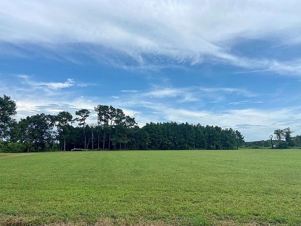 1st image of 210 Deerpark Trl