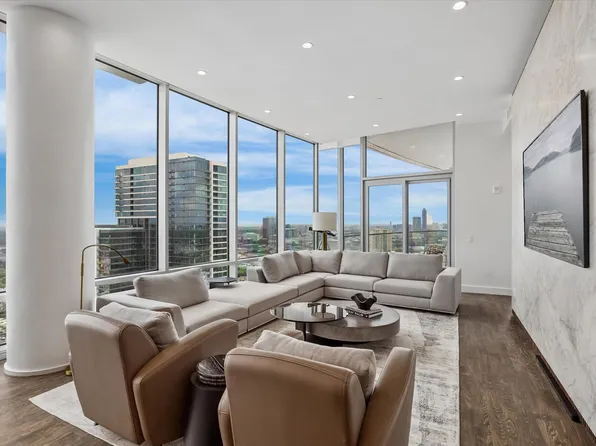 2727 Kirby Dr APT 27J, Houston, TX 77098