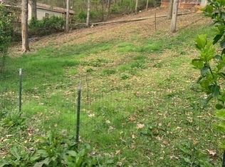 46 Millstone Beach Rd, Dandridge, TN 37725