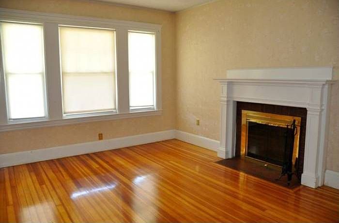 2nd image of 843 Watertown St