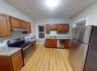 906 Massachusetts Ave #5, Cambridge, MA 02139