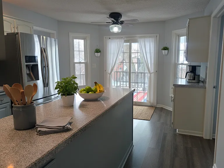 5309 S 62nd St — Photo 2