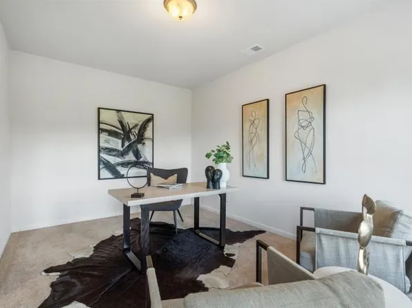 75 Professional Pl, Calhoun, GA 30701