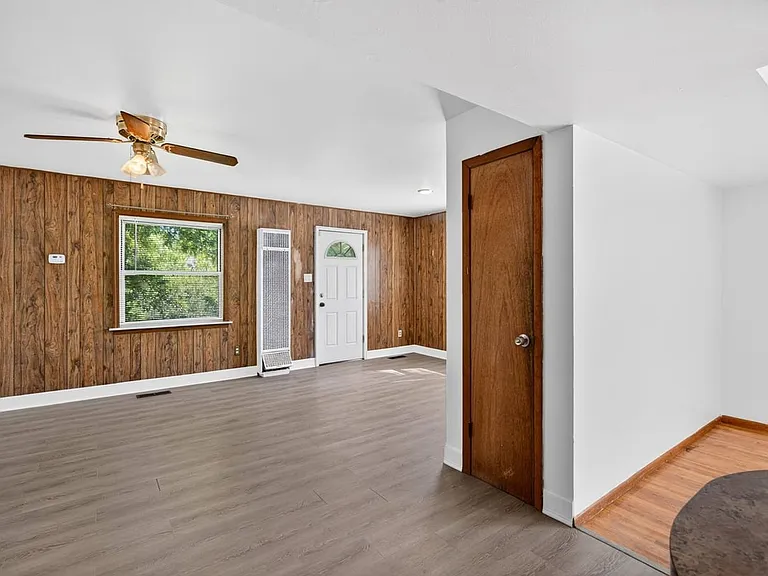 432 Midlothian Rd — Photo 26