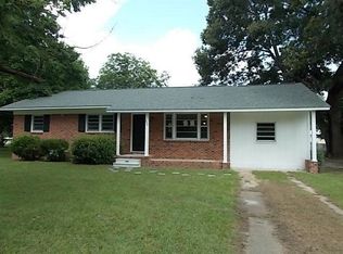 898 Watts Dr, Sumter, SC 29154