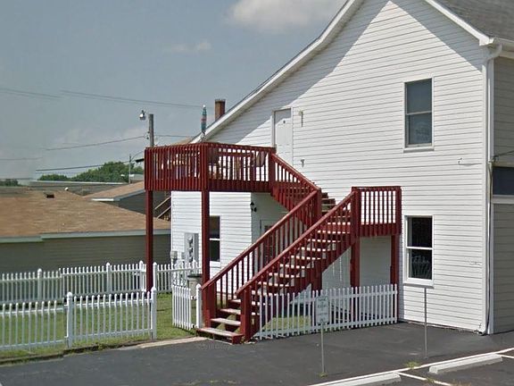 exterior of entrance to apartment.