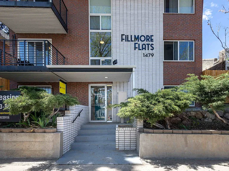 Fillmore Flats — Photo 15