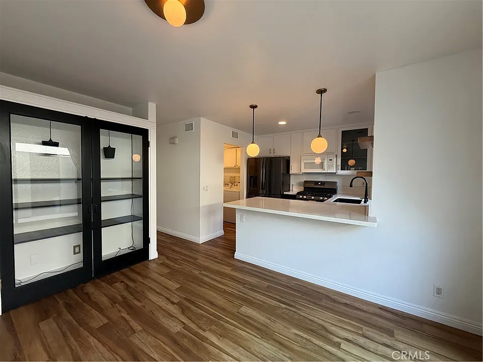 16 Sand Dollar Ct
