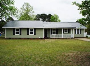 137 N Collie Loop, Cheraw, SC 29520