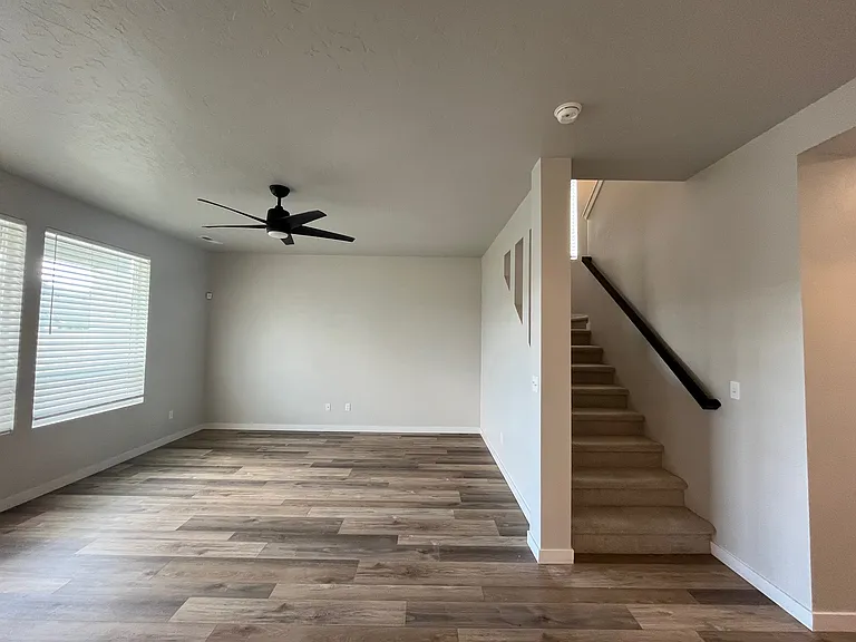 1209 W Davenport St — Photo 11