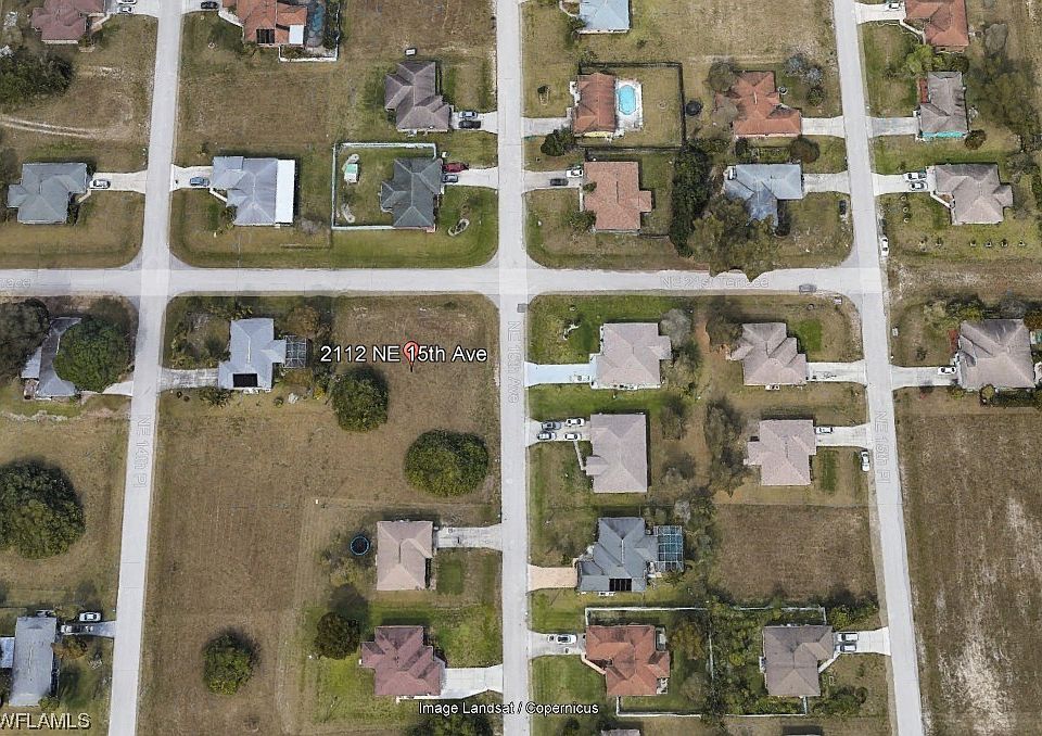 2nd image of 2112 NE 15th Ave