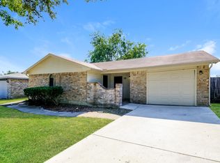 921 Loganwood Dr, Royse City, TX 75189