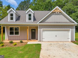 10 Deerfield Ln, Royston, GA 30662