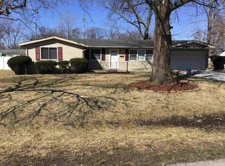 2603 Oakwood Dr, Fort Wayne, IN 46816