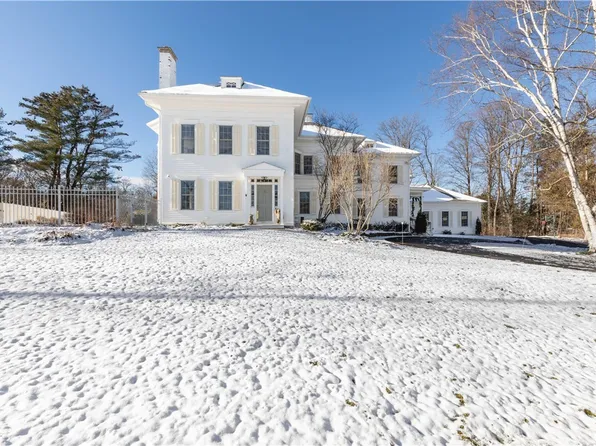 39 Chenango St, Cazenovia, NY 13035
