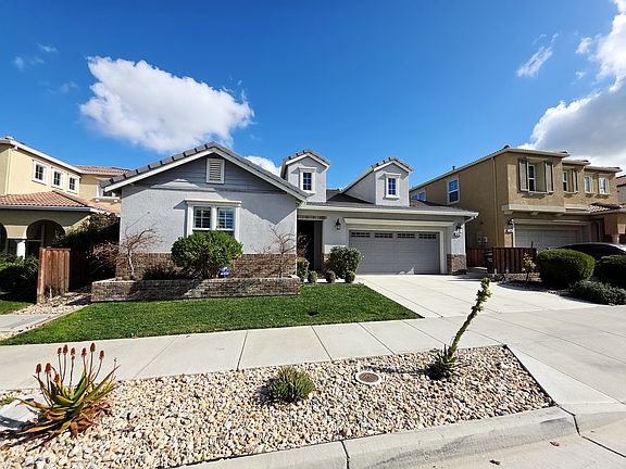 3rd image of 2488 Remy Cantos Dr