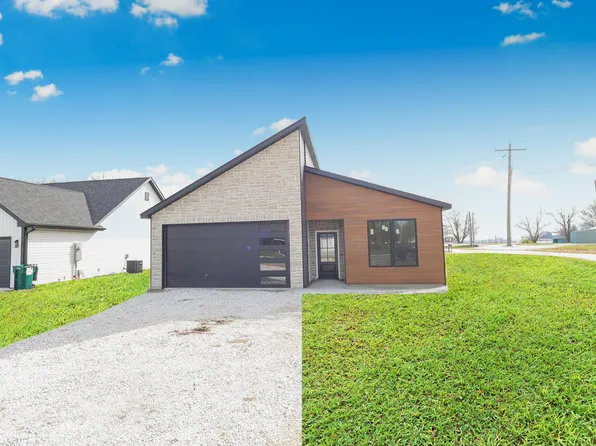 1100 Stonebridge Ln, Moberly, MO 65270